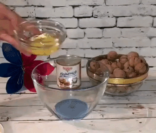 орешки со сгущенкой, гиф блюда с рецептом