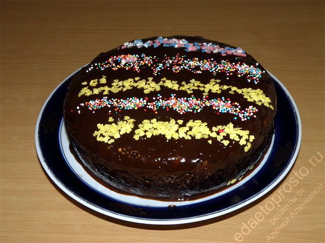 фото творожного кекса, следует немного украсить десерт и можно подавать на стол