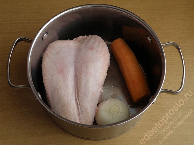 фото исходных продуктов для приготовления куриного бульона