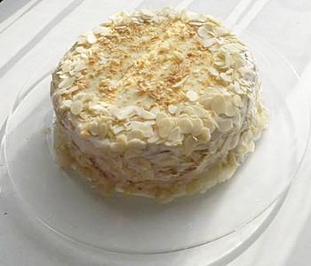 фото вкусного торта наполеон на блюде