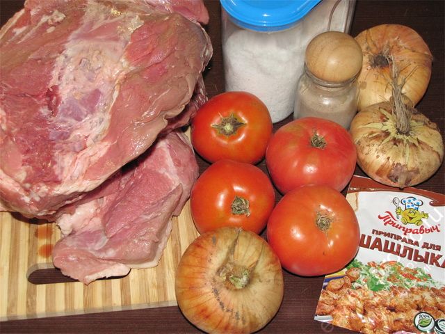 фото ингредиентов для приготовления шашлыка из свинины с помидорами
