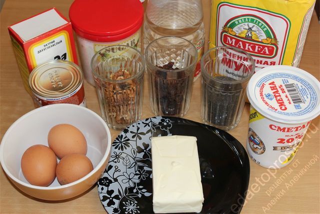 фото исходных продуктов для приготовления классического торта Наташа со сметаной