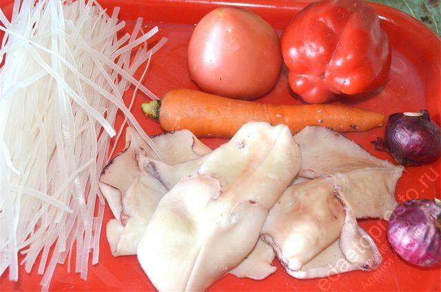 фото ингредиентов для салата из кальмаров