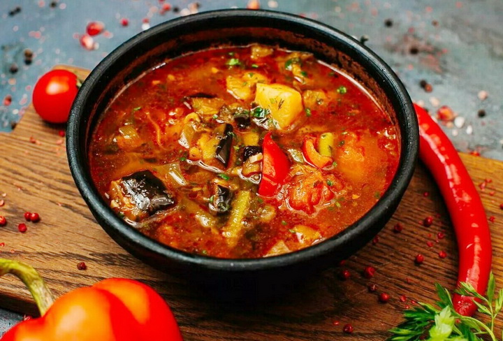 фото блюда Суп с бараниной и помидорами 