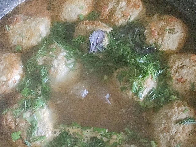 фото армянского мясного супа из баранины - кололик