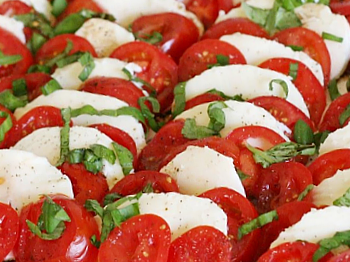 фото к рецептам итальянских салатов