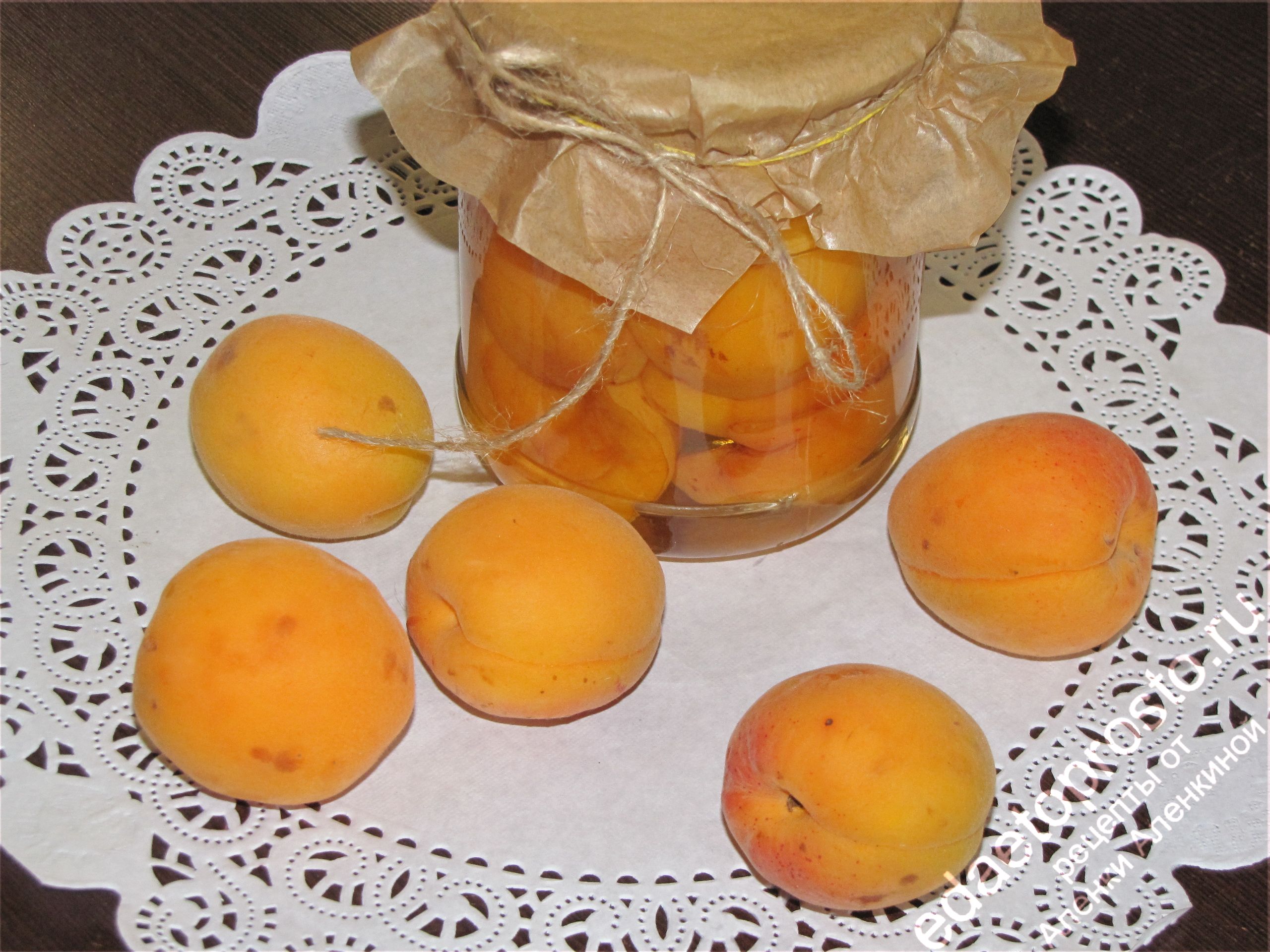 фото заготовки абрикосов в сиропе