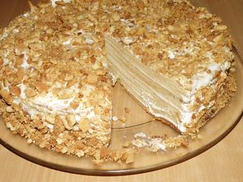 фото вкусного торта Медовик со сметанным кремом на разрезе