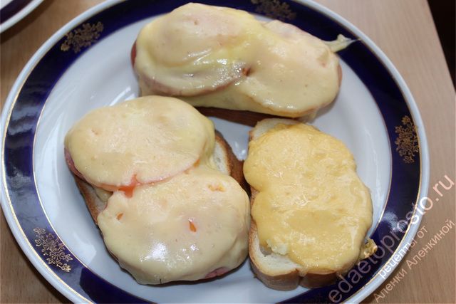 Бутерброды в духовке пошаговое фото