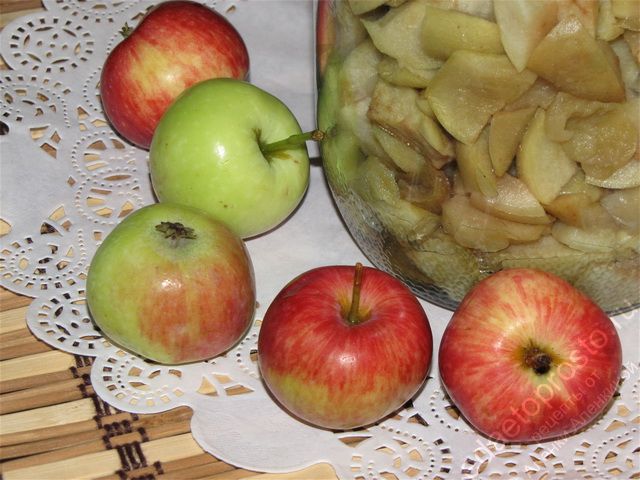варенье из печеных яблок фото