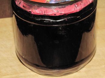 фото сока из черной смородины на зиму