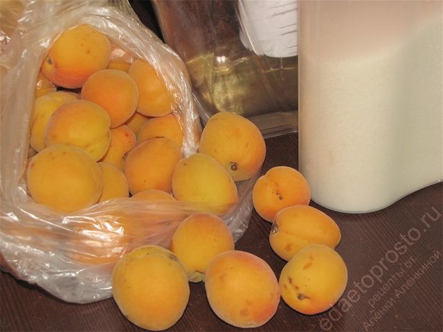 фото ингредиентов для заготовки абрикосов в сиропе