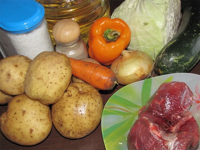 фото ингредиентов для приготовления овощного рагу с мясом