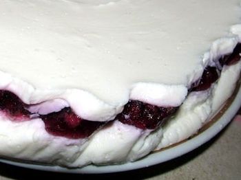 фото вкусного желейного торта на блюде