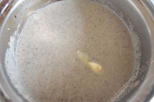 через 5-6 минут крем-суп из шампиньонов готов, фото супа