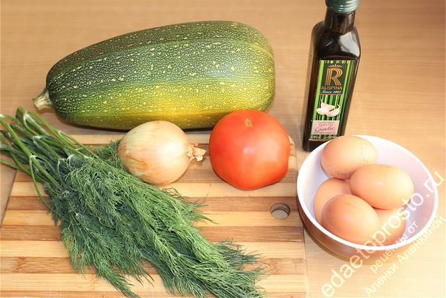 фото ингредиентов для приготовления яичницы с овощами