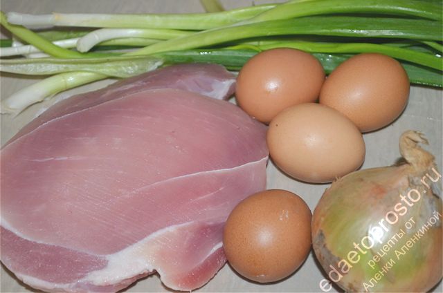 фото ингредиентов приготовления для мясных зраз с яйцом и луком