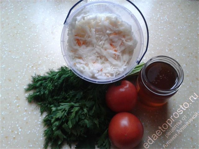 фото ингредиентов для смузи с помидорами и рассолом