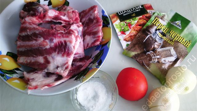 фото исходных продуктов для приготовления свиных ребрышек запеченных в духовке