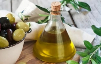 заставка к статье, свежее оливковое масло